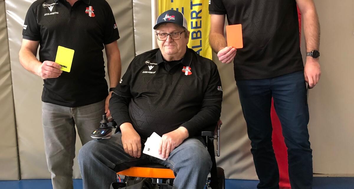 Remise des maillots aux JA du CD73